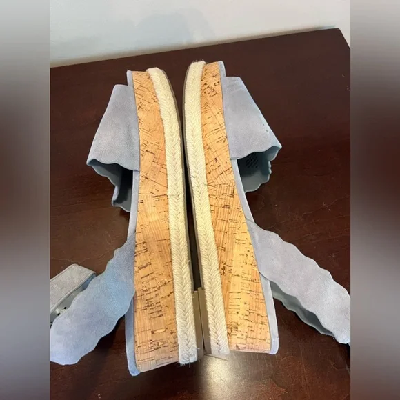 Marc Fisher Leather Sandals Dusty Blue Scallop Platform Espadrille Size 11 - Picture 4 of 5